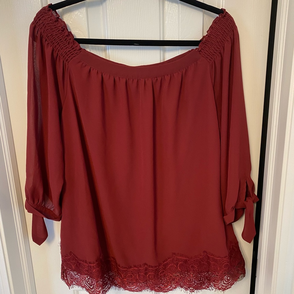 Maurice’s cranberry off shoulder blouse with lace trim, size 0